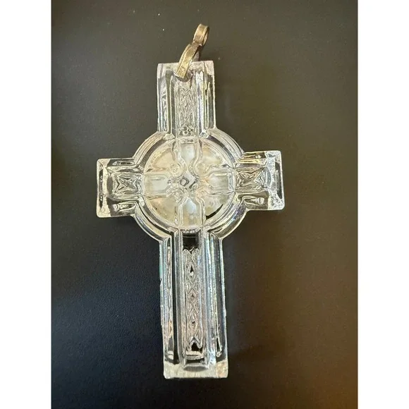 Waterford Crystal Celtic Cross Pendant Made in Ireland Cut Glass Hallmarked - Picture 3 of 7
